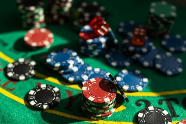 Roulette wheel and betting layout on 15 togel live table